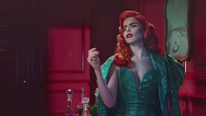 Paloma Faith in a green dress with red hair
