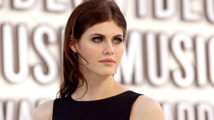 Alexandra Daddario 4K