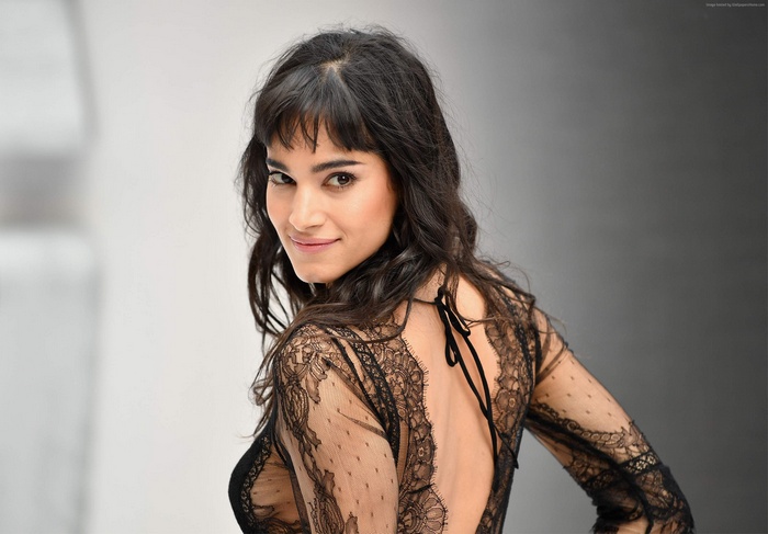 Sofia Boutella portrait 4K
