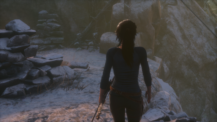 Lara Croft from Rise of the Tomb Raider in a snowy environment