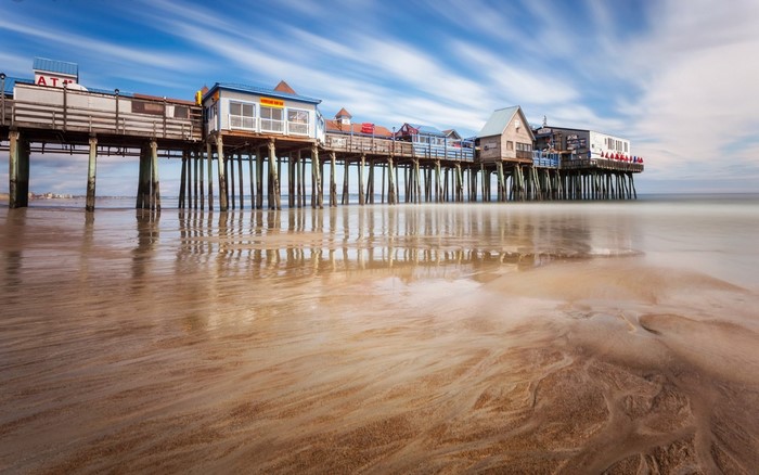 Old Orchard Beach Pier, Maine, USA