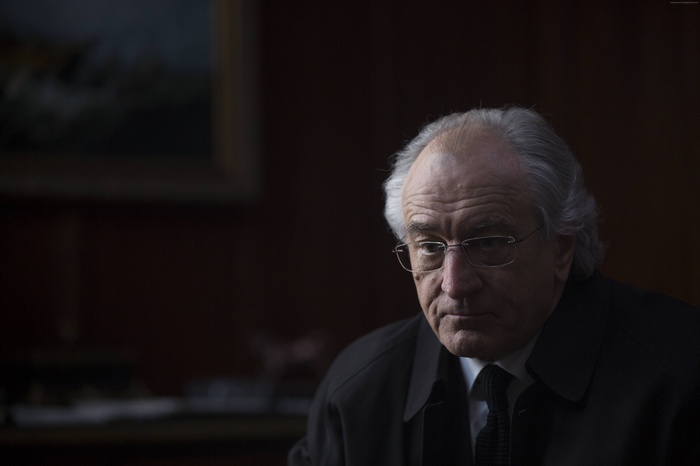 Robert De Niro in The Wizard of Lies