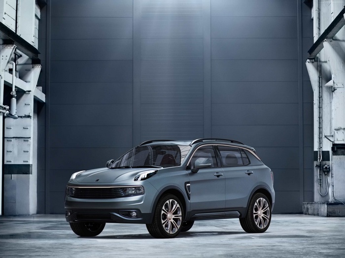 Lynk & Co 01 concept SUV at Shanghai Auto Show 2017