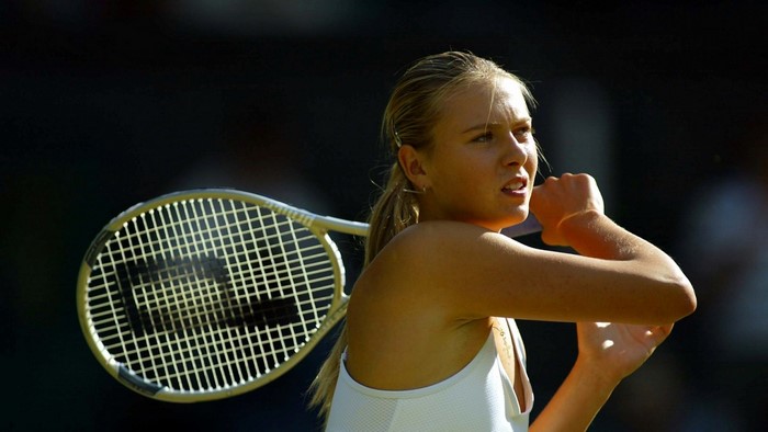 Maria Sharapova playing tennis