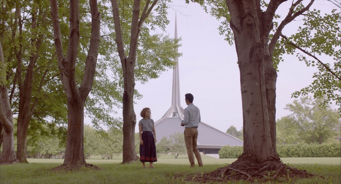 Haley Lu Richardson and John Cho in Columbus