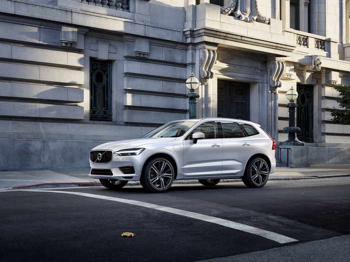 Silver Volvo XC60 parked on a city street