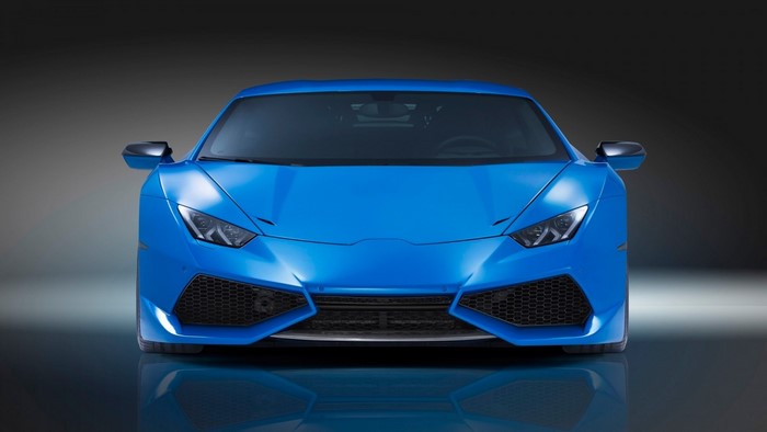 Blue Lamborghini Huracan front view