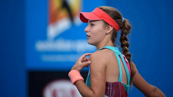 Anna Kalinskaya in a tennis match