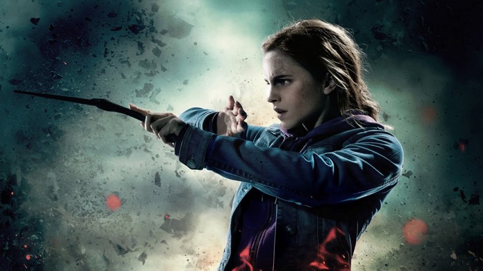 Hermione Granger from Harry Potter casting a spell