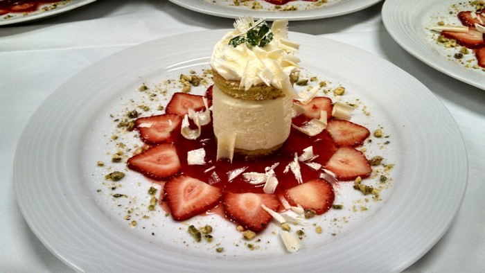 Dessert with strawberries and whipped cream
