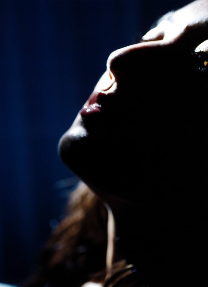 Saaya Irie performing arts close up