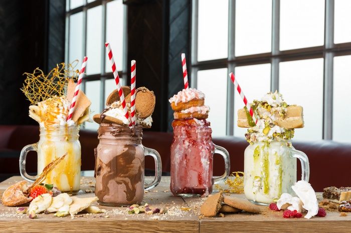 milk shake, cake, freakshakes, freak shake