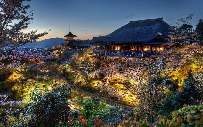 Kiyomizu-dera Temple at dusk with cherry blossoms
