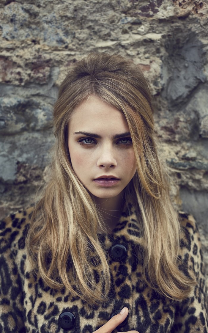 Portrait of Cara Delevingne in Leopard Print Coat