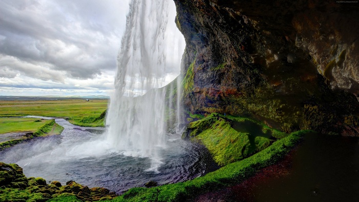 Seljalandsfoss waterfall in Iceland