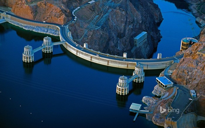 Hoover Dam aerial view with water and mountains