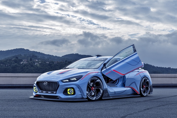 Hyundai RN30 concept car with butterfly doors