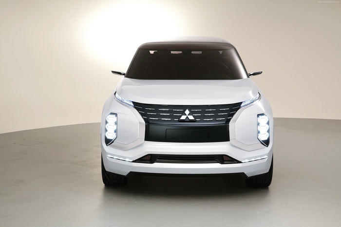 Mitsubishi GT-PHEV Concept Crossover