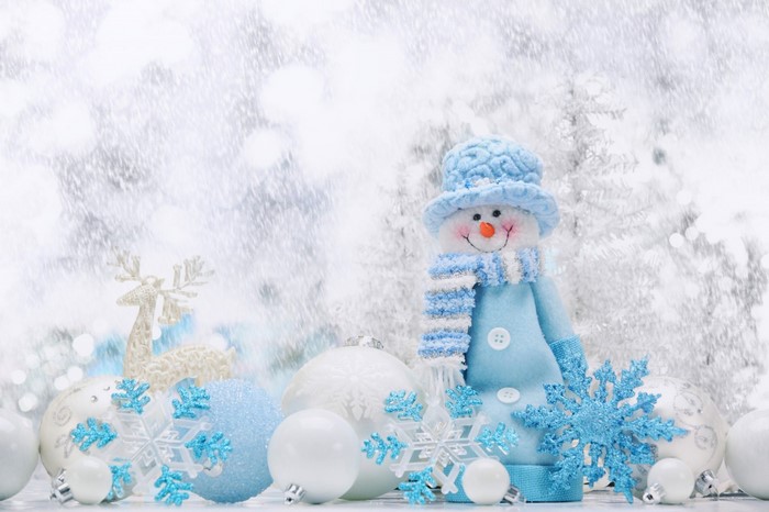 Christmas snowman with ornaments and snowflakes