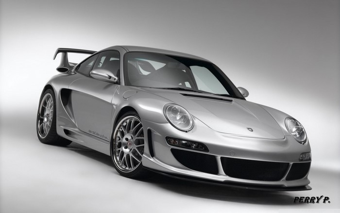 Silver Porsche 911 GT2 Avalanche sports car