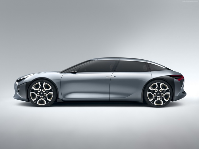 Silver Citroën CXperience concept car