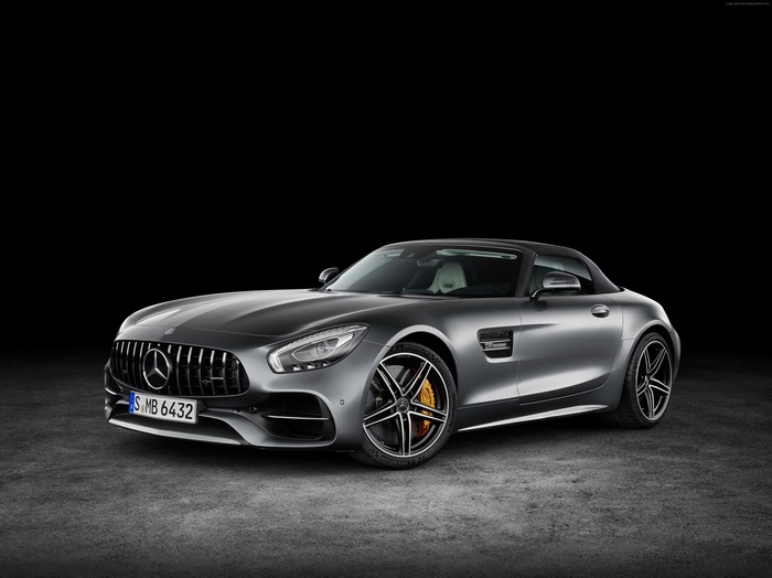 Mercedes-AMG GT C Roadster in Silver