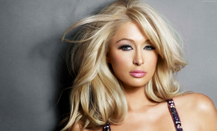 Paris Hilton blonde model