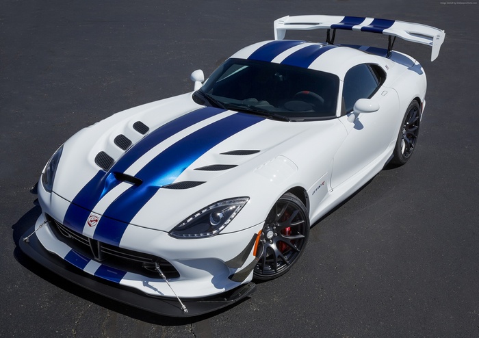 White Dodge Viper GTS-R Commemorative Edition ACR