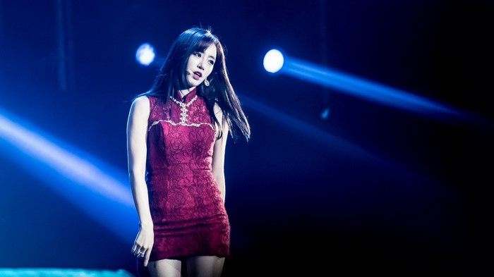 Eunjung from T-ara performing on stage