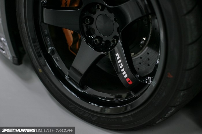 Black Nismo Wheel on a Nissan GT-R