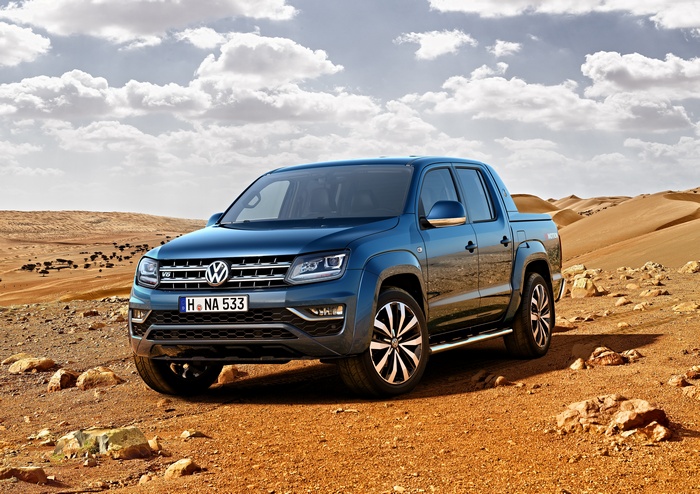 Blue Volkswagen Amarok Double Cab Aventura in desert