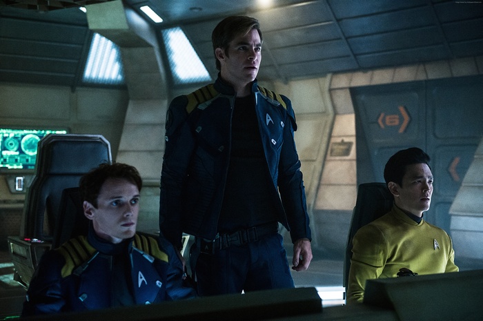 Chris Pine and crew in Star Trek Beyond