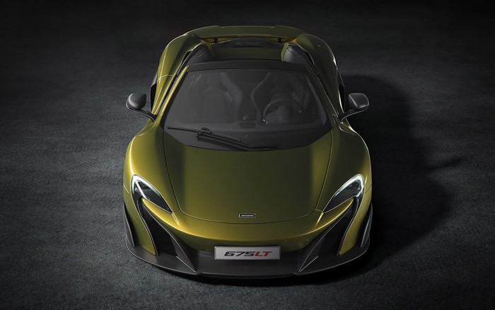 McLaren 675LT Spider sports car