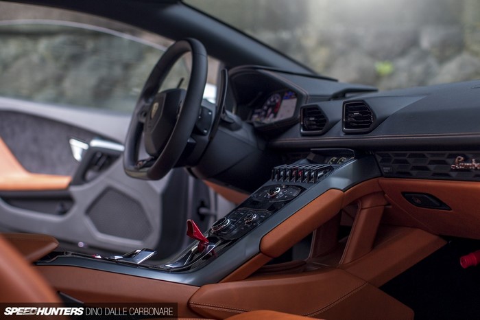 Lamborghini Huracan Interior with Orange Leather