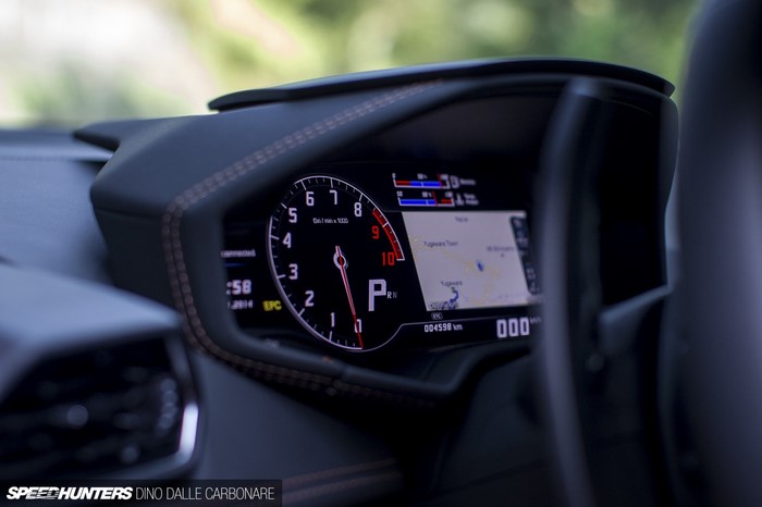 Lamborghini Huracan Dashboard and Navigation