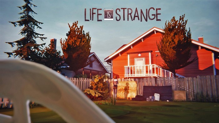 Max Caulfield from Life Is Strange in a backyard