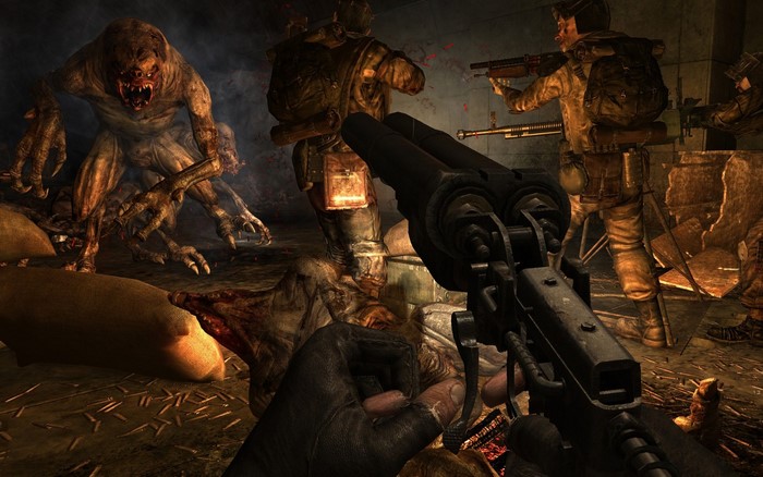 Metro 2033 screenshot of soldiers fighting mutants