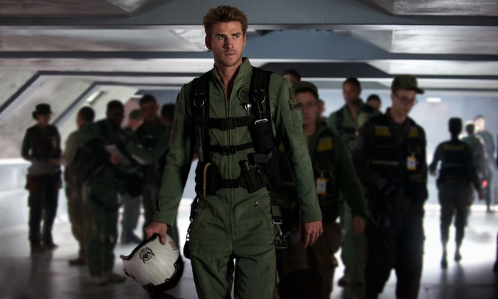 Liam Hemsworth in Independence Day: Resurgence