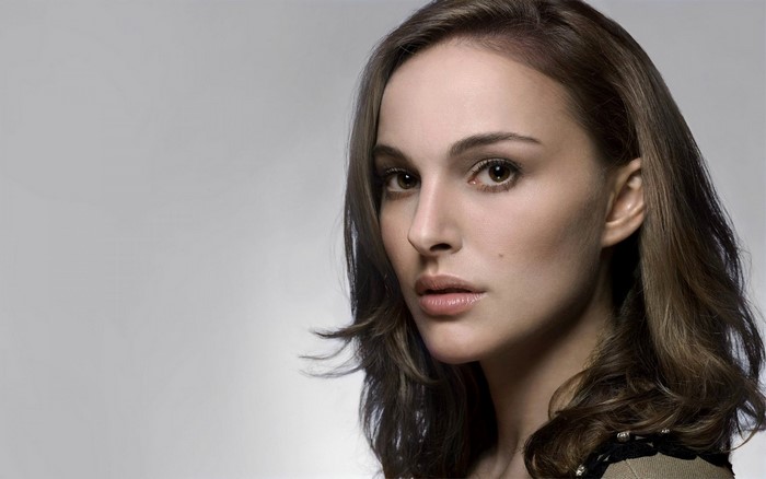 Natalie Portman portrait with brown hair