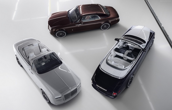 Three Rolls Royce cars: two convertibles and one coupe
