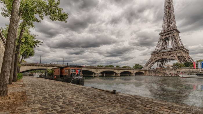 Eiffel Tower and Seine River in Paris