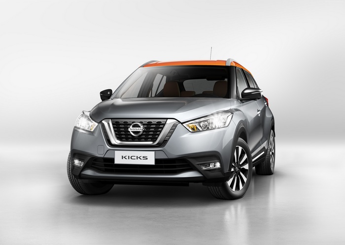 Silver Nissan Kicks Crossover