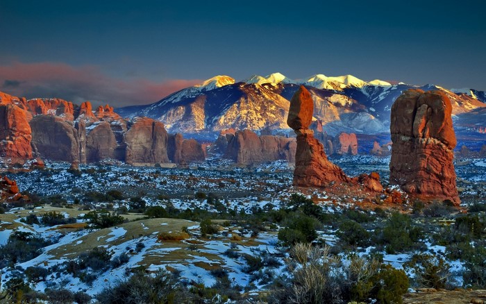 Balanced Rock and Mountains in Arches National Park
