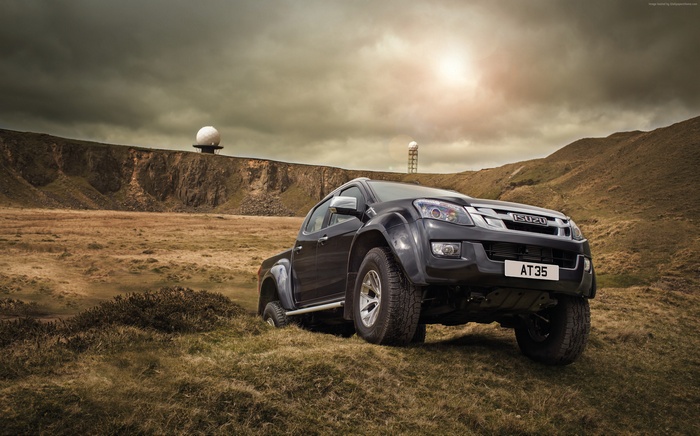Isuzu D-Max AT35 Arctic Trucks off-road