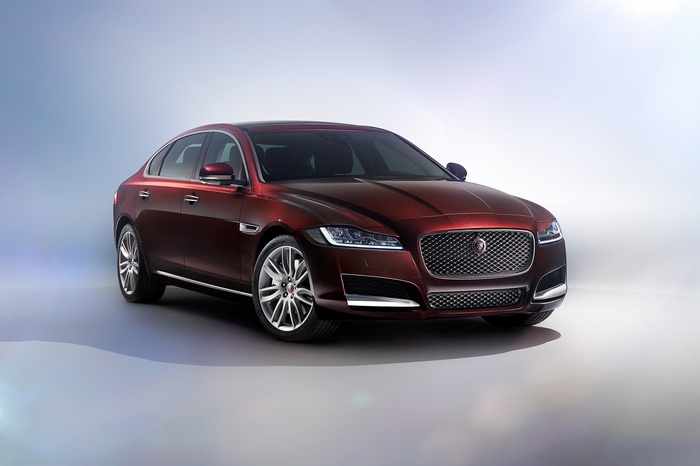 Jaguar XFL at Auto China 2016
