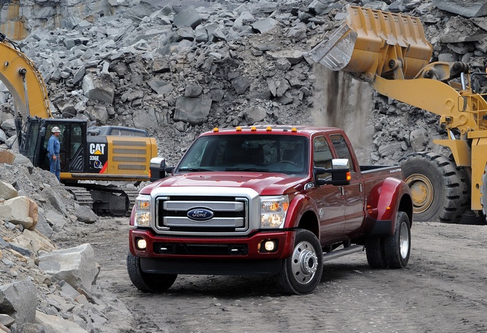 Red Ford F450 Super Duty Platinum Crew Cab Truck