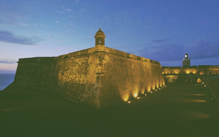 Castillo San Felipe del Morro at dusk