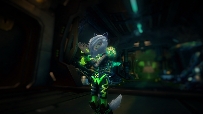Aurin from Wildstar in a dark environment