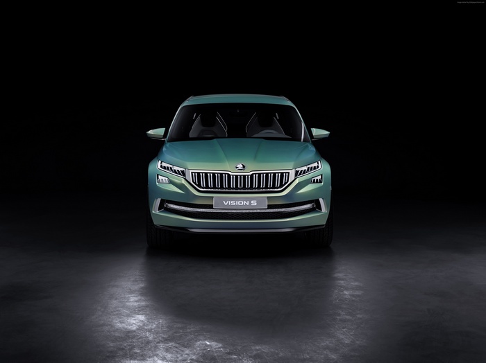 Škoda VisionS crossover concept car