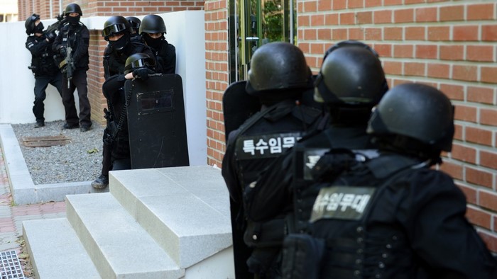 South Korean Special Forces in tactical gear